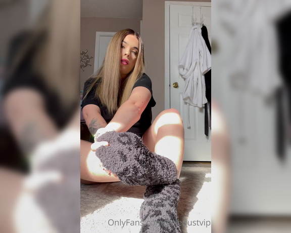 SoleDustQueenVIP aka soledustvip OnlyFans - Taking my fuzzy socks off and giving them a nice big sniff I love boot