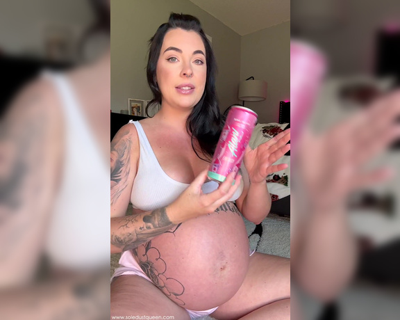 SoleDustQueenVIP aka soledustvip OnlyFans - A little pregnancy update for you guys! I havent done that many of these this