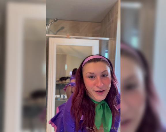 Tatum Alland aka tatumalland OnlyFans - TIP THIS POST $10 FOR THE FULL 11min VIDEO POV We’re at a Halloween party playing