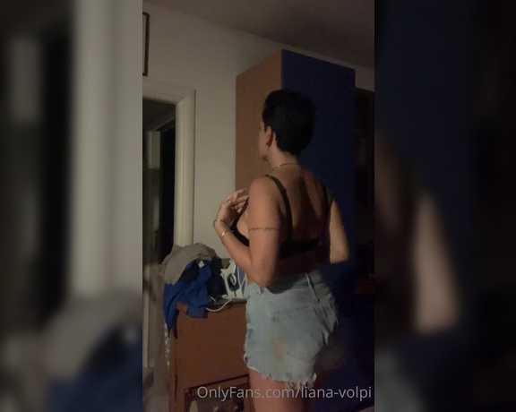 liana-volpi aka liana-volpi OnlyFans Video 7139