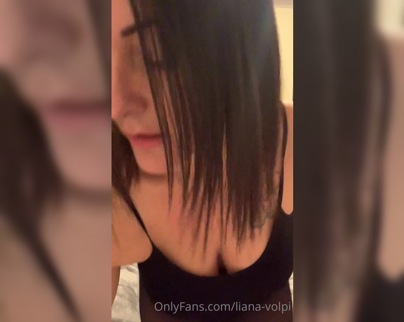 liana-volpi aka liana-volpi OnlyFans Video 1870