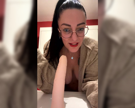 liana-volpi aka liana-volpi OnlyFans Video 3107