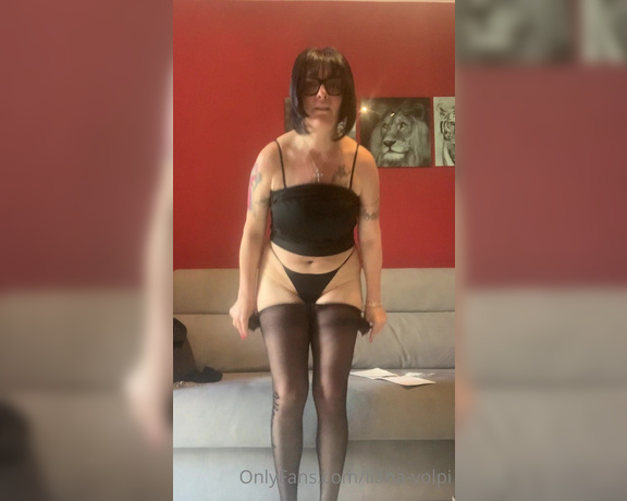 liana-volpi aka liana-volpi OnlyFans Video 5641