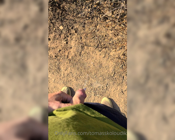 Tomas Skoloudik aka tomasskoloudik OnlyFans - Just hiking lol if like TIP I ll post more