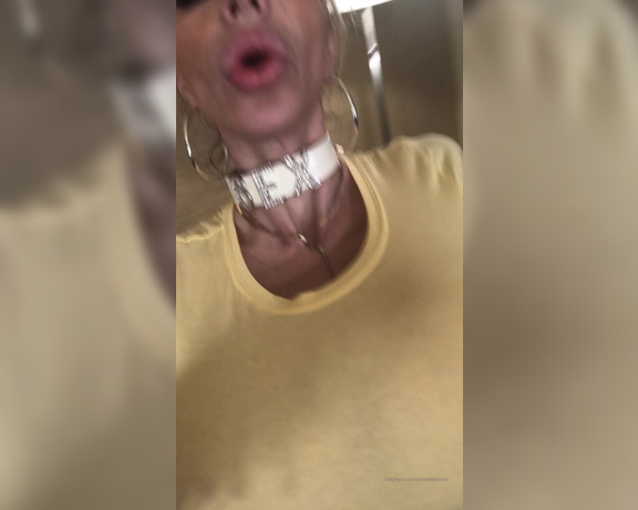 Danielle Derek aka daniellederekxo OnlyFans - Video yellow top