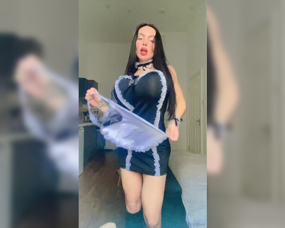 Nicol_lovee aka nicol_lovee OnlyFans - Una mucamita en tu casa