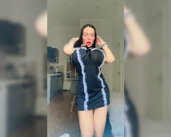 Nicol_lovee aka nicol_lovee OnlyFans - Una mucamita en tu casa