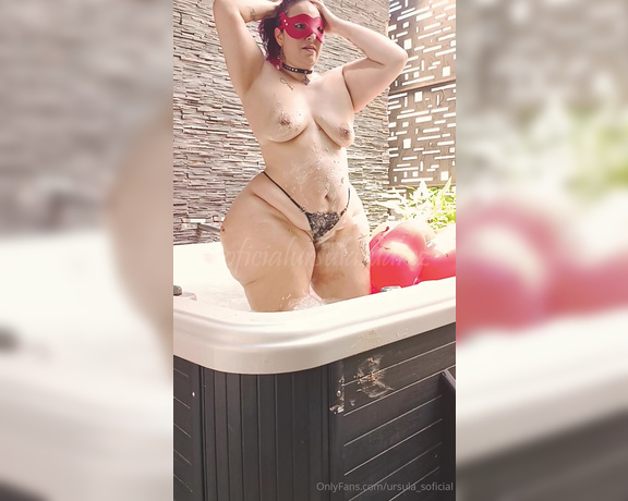 Ursula Suárez aka ursula_soficial OnlyFans - After a hectic day, theres nothing like sinking into a bubbly bath to recharge