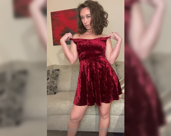 Little Lady Kay aka littleladykaye OnlyFans Video 1197