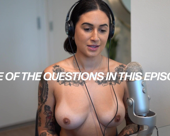 Alanah Cole aka alanahcole OnlyFans - NEW TOPLESS PODCAST Watch the full episode in your DMs now )