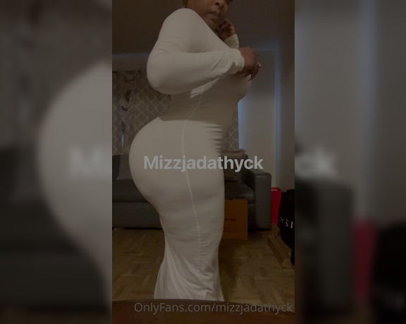 MizzJada Thyck aka mizzjadathyck OnlyFans - Hey guys New York City March 13th to 17th New Jersey 18th to 20th where should