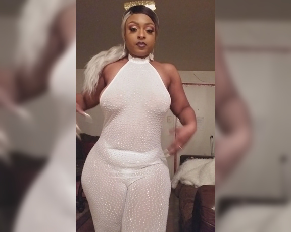 MizzJada Thyck aka mizzjadathyck OnlyFans - I love white body suites