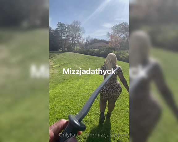 MizzJada Thyck aka mizzjadathyck OnlyFans - Hey guys this video will be out Wednesday it’s going to be a mess Dm for