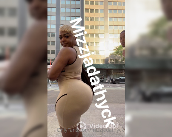 MizzJada Thyck aka mizzjadathyck OnlyFans - I’m in New York City now until June 3rd