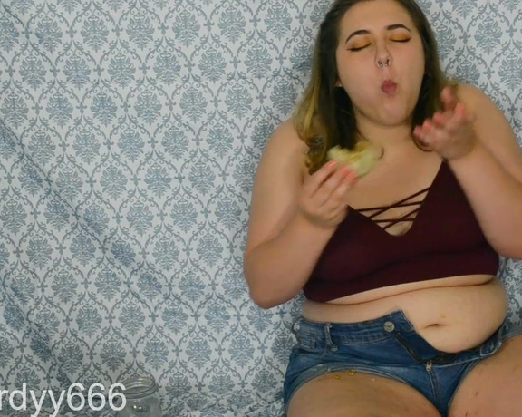 DirtyBirdyy - Weight Gain Transformation Eating Comp, Belly Fetish, Fat, Gaining Weight, Transformation Fantasies, Transformation Fetish, ManyVids