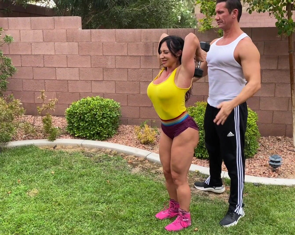 Sexybuffbabe - FBB DATE EPISODE IS FINALLY HERE....PART IS FLEXED OUT WITH MY GOOD FRIEND KYLE WARD AS HE COMES 6 (01.09.2020)