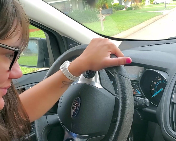 Lucy Skye - Bendy Thumbs While Driving, Hand Fetish, Finger Fetish, Driving, Car, Nails, SFW, ManyVids