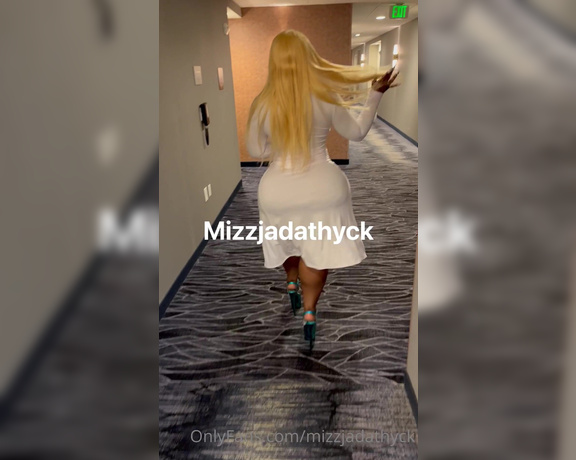 MizzJada Thyck aka mizzjadathyck OnlyFans - Hey guys I will be in BWI airport area Houston April 21 to the 23