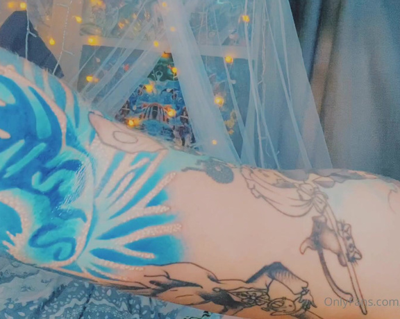 Ms Red aka vermilionvixen OnlyFans - New ink and a sexy hot deep solo dropping tomorrow