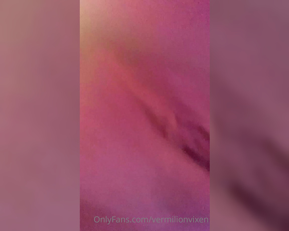 Ms Red aka vermilionvixen OnlyFans - Slow mo tushy just like the people asked for