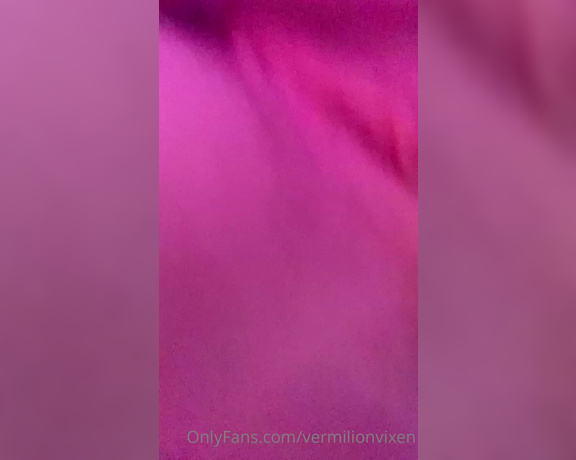 Ms Red aka vermilionvixen OnlyFans - Slow mo tushy just like the people asked for