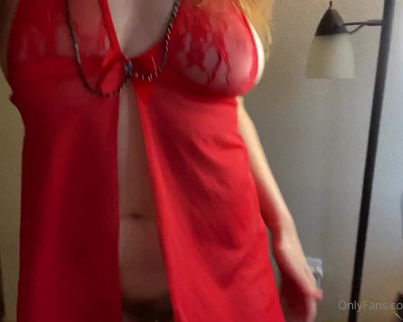 The Fart World aka thefartworld OnlyFans - Audrey Farting In Sexy Red Dress! @nextdoor dreamx