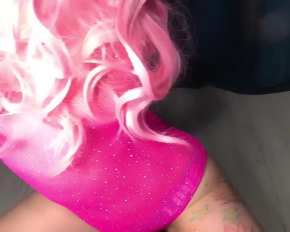 The Fart World aka thefartworld OnlyFans - Lea Is Back With A Super Sexy Farting Lap Dance Video! @lcfetish