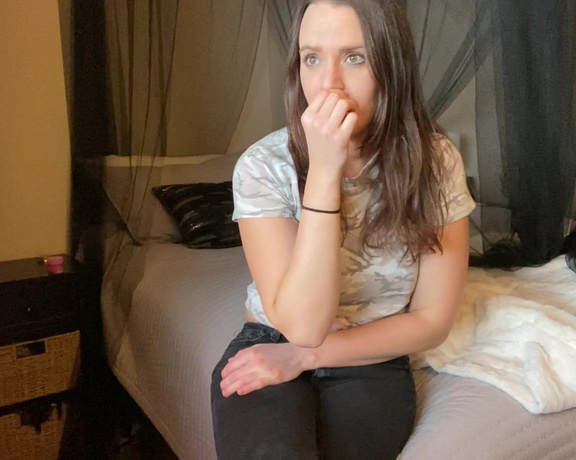 The Fart World aka thefartworld OnlyFans - Audrey Lactose Farts After Drinking Milk! @nextdoor dreamx