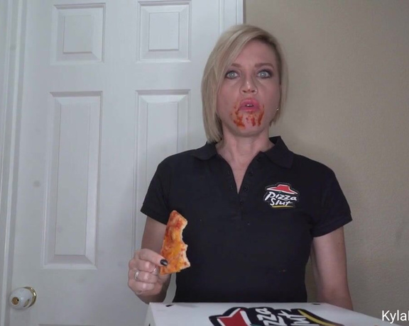 (ManyVids) Kyla Keys - Pizza Slut Delivers