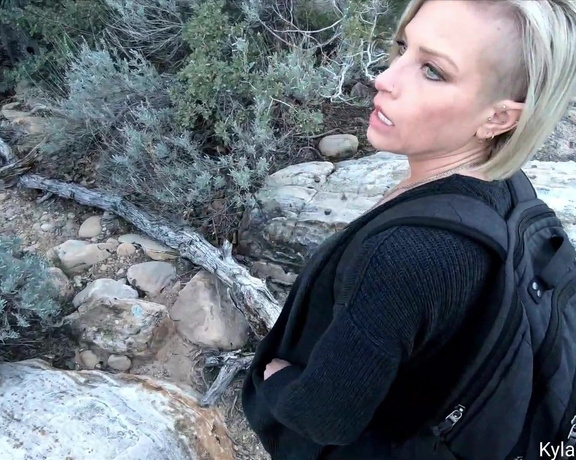 (ManyVids) Kyla Keys - That One Time on a Hiking Trip