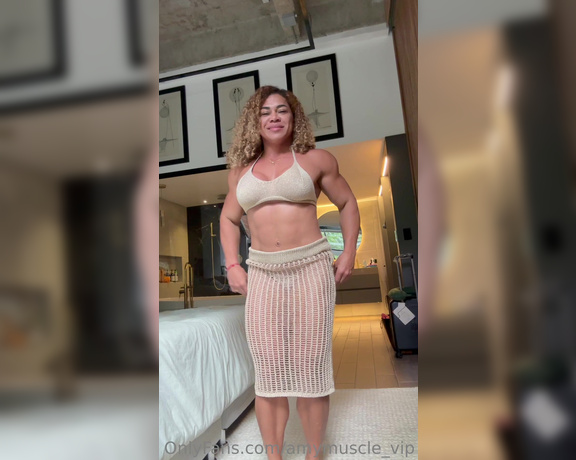 Amy Muscle VIP aka amymuscle_vip OnlyFans - Sexy Flexing Striptease Heading out, but first I want to give you something to keep