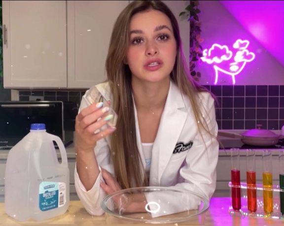 Chem with Wren aka chemwithwren OnlyFans - In this weeks video, join me as I teach you all about PH levels, what