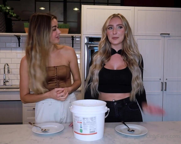 Chem with Wren aka chemwithwren OnlyFans - @nursenatalia and I got together to do a little experiment over coconut oil pulling Have