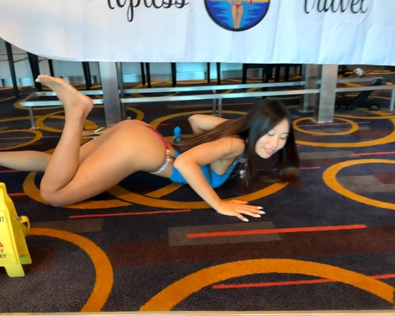 Lay & Alina aka layndare OnlyFans - Alina giving everyone a tease at the breakfast buffet on the Bliss Cruise! What would you