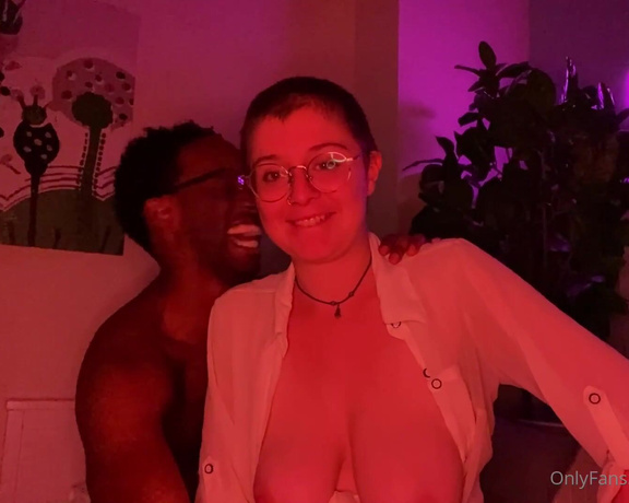 Top Tier Tits aka toptiertits OnlyFans - BTS Morgan Loves Making Out and Tittyfucking I was going through an old computer and found