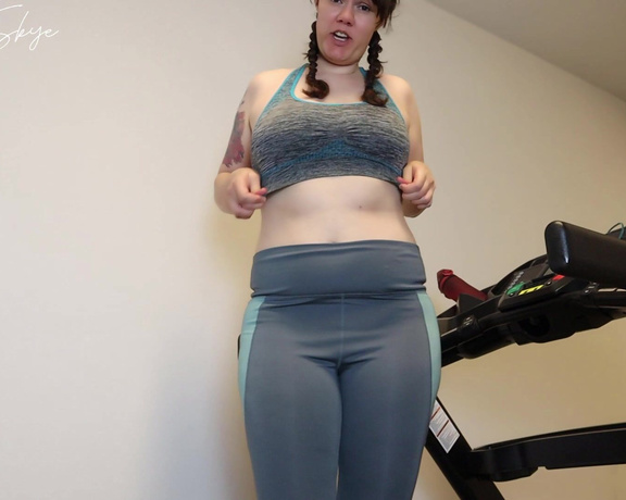 Lucy Skye - Gym Ass Sniffing, Treadmill, Ass Sniffing, Femdom, Ass Humiliation, Ass Licking, ManyVids