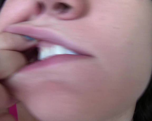 Lucy Skye - Living in My Mouth Part 2, Mouth Fetish, Vore, Teeth, Gastronomic Voyeurism, ManyVids