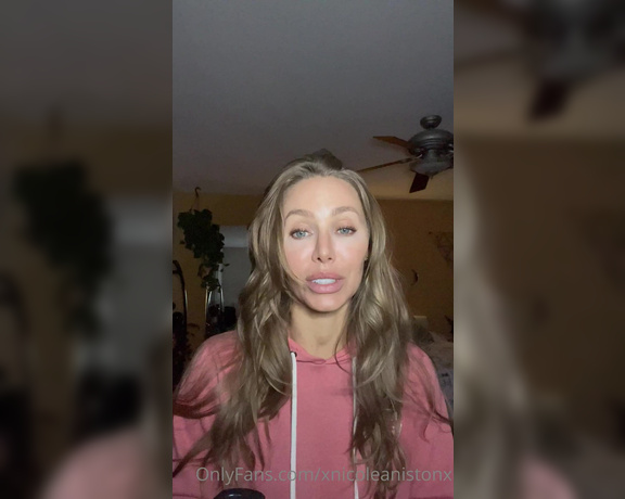 Nicole Aniston aka xnicoleanistonx OnlyFans - TMI alert Sorry, here’s the video from a few nights ago explaining my recent health situation