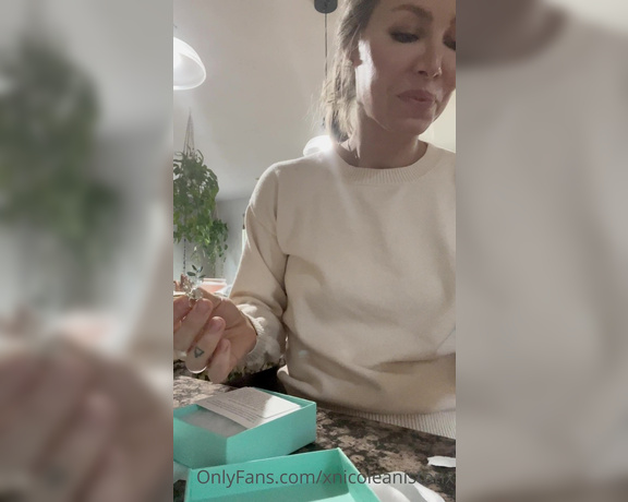 Nicole Aniston aka xnicoleanistonx OnlyFans - Thank you so much GDM, this is the most unique thoughtful gift I’m so honored, thank