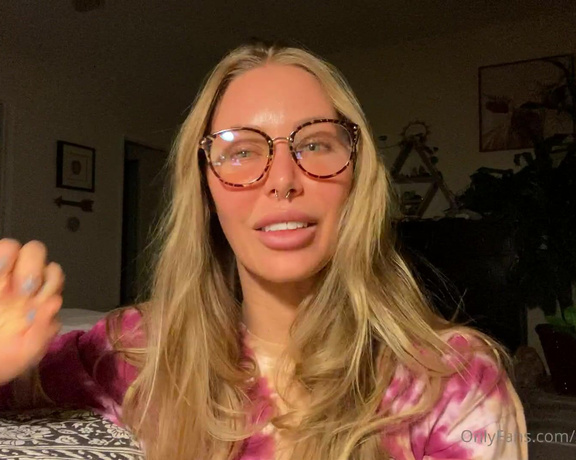 Nicole Aniston aka xnicoleanistonx OnlyFans - Let’s clear the air also hi )