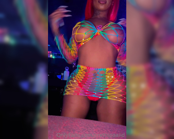 Prettii Pussii Palace aka prettiipaaiid OnlyFans - Extended dancing