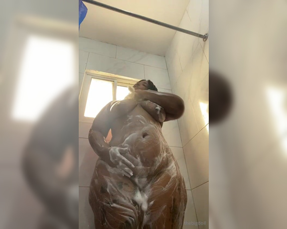 Khei Jimenez aka kheijimenez OnlyFans - Shower time