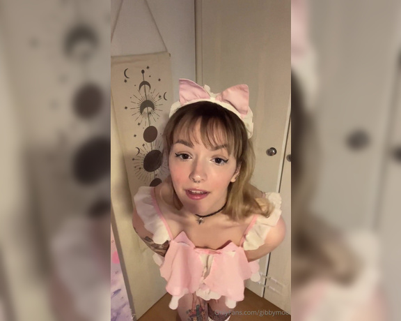 Gibbymoo aka gibbymoo OnlyFans - I hope you enjoy me teasing you in my cute pink kitty maid costume