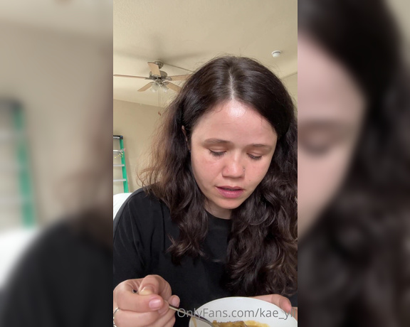 Kae Yli aka kae_yli OnlyFans - Sharing some reflections post camping trip, and also eating some food