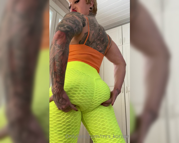 Mrs Koriste aka mrs_koriste OnlyFans Video 9900