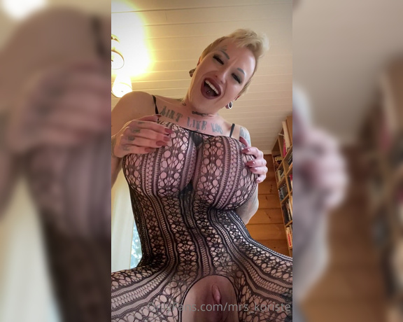 Mrs Koriste aka mrs_koriste OnlyFans - After this, I filmed a rough dildo squirting video where I had such a hard orgasm