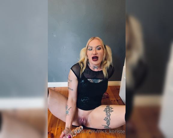 Mrs Koriste aka mrs_koriste OnlyFans - I promise post all my new videos so here’s one This is slutty teasing dildo