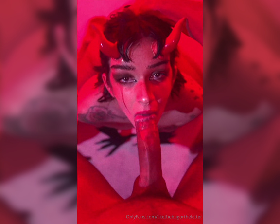 Bugortheletter aka likethebugortheletter OnlyFans - SEVEN MINUTES OF SINFUL SUCKING this NEW VIDEO features demonic deepthroating, where I gag