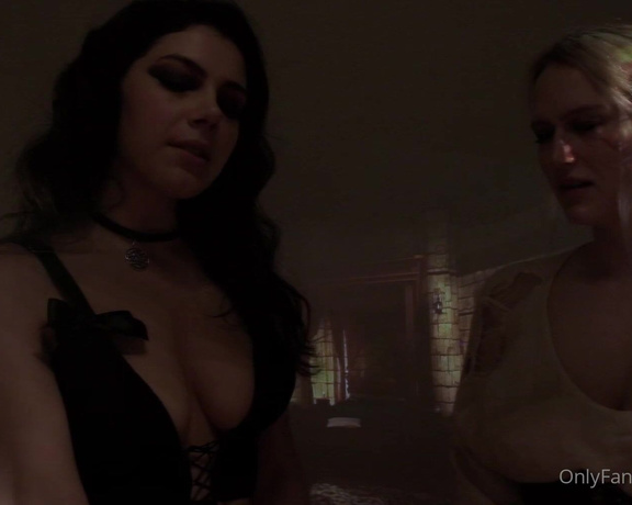 Luiza Conlaz aka luizaconlaz OnlyFans - Nuovo video cosplay Yennefer Ciri Eravamo troppo curiose di provare il cazzo di un essere umano