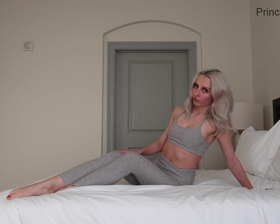 MavenMay - Bratty Muscle Worship, Muscle Worship, Brat Girls, Financial Domination, Goddess Worship, Ass Worship, ManyVids